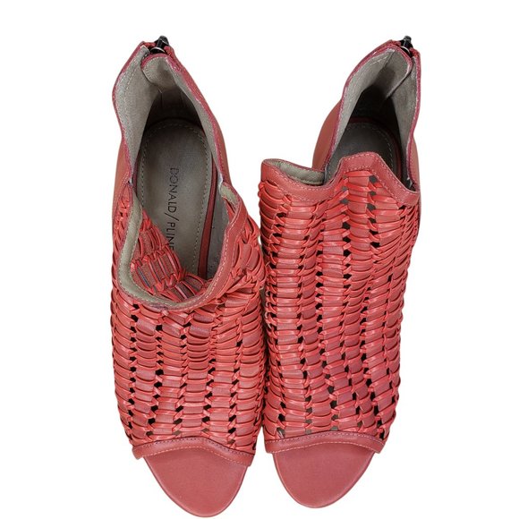 Donald J Pliner Size 9.5 Jacqi Wedge Bootie Sandal Poppy Red Back Zip Op… - Picture 5 of 8